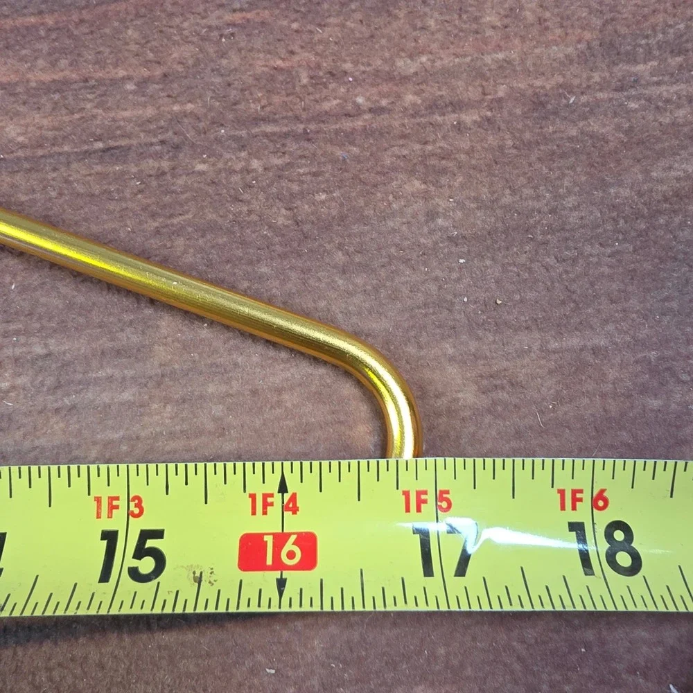 Metal Hangers OS Gold Good 9 Piece Set Twisted Neck Heavy Duty